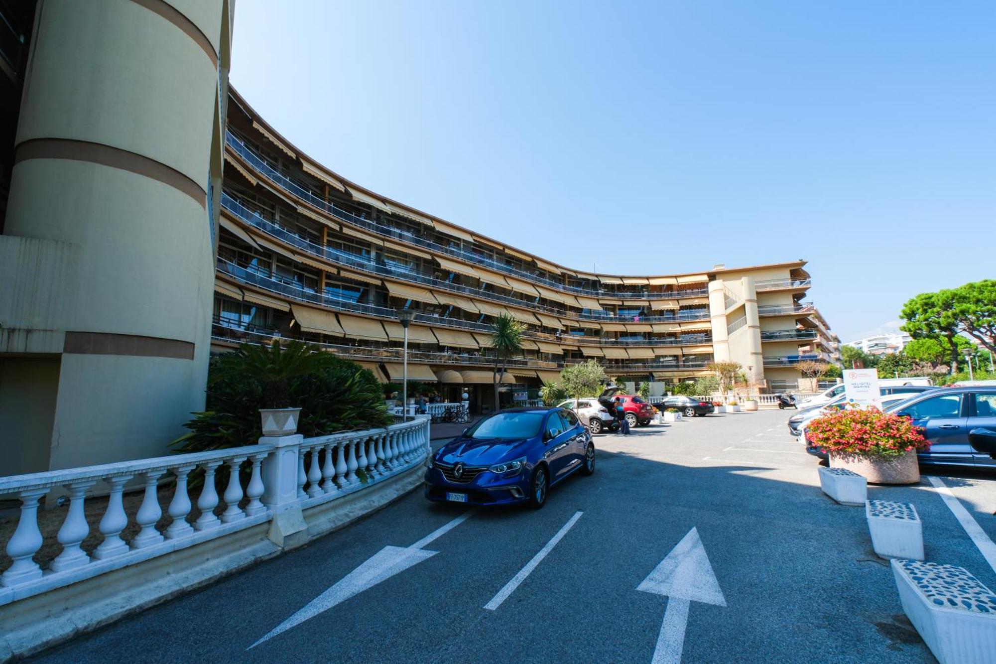 Villa Bono Jacuzzi & Spa Saint-Laurent-du-Var Kültér fotó