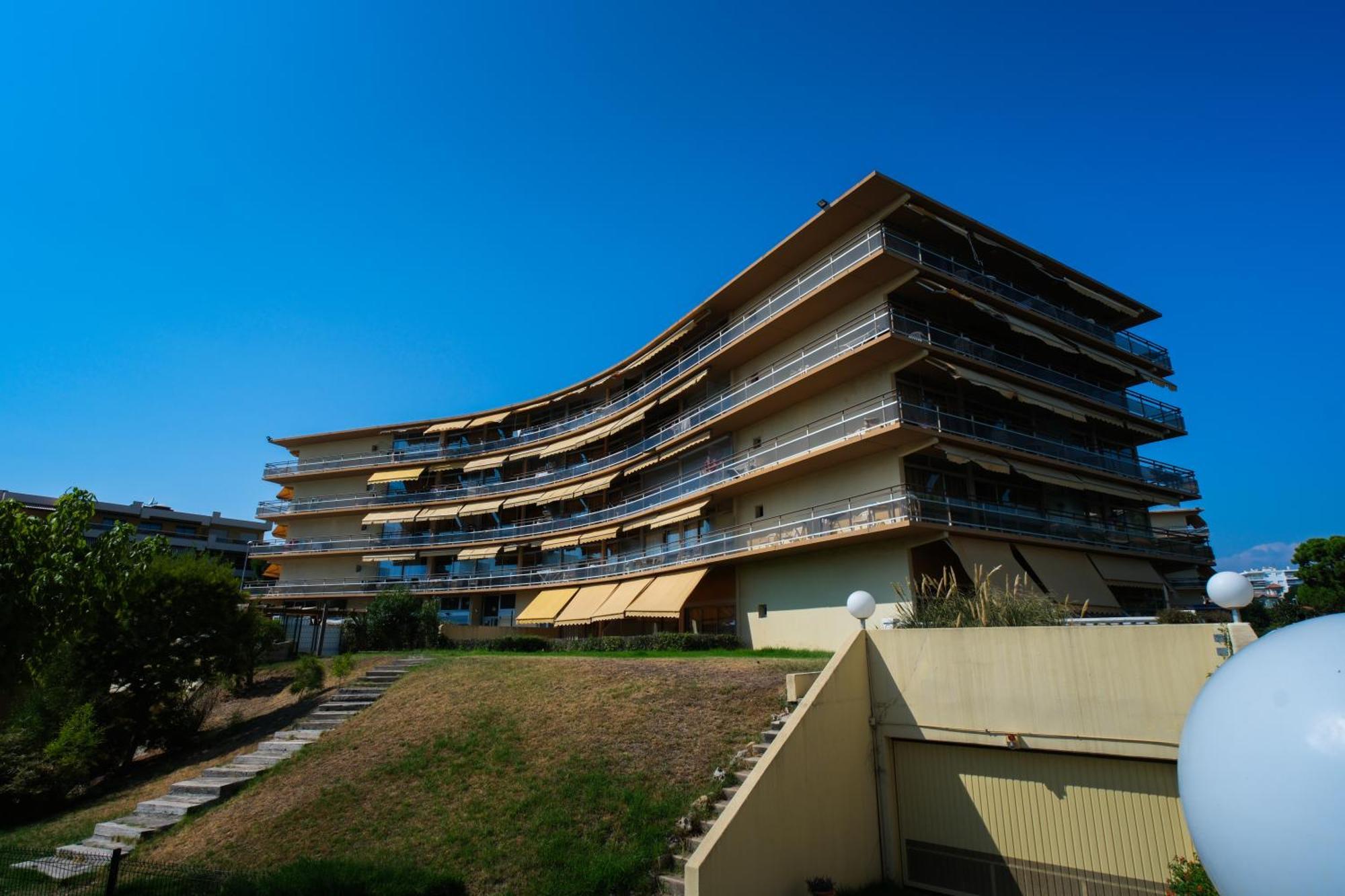 Villa Bono Jacuzzi & Spa Saint-Laurent-du-Var Kültér fotó