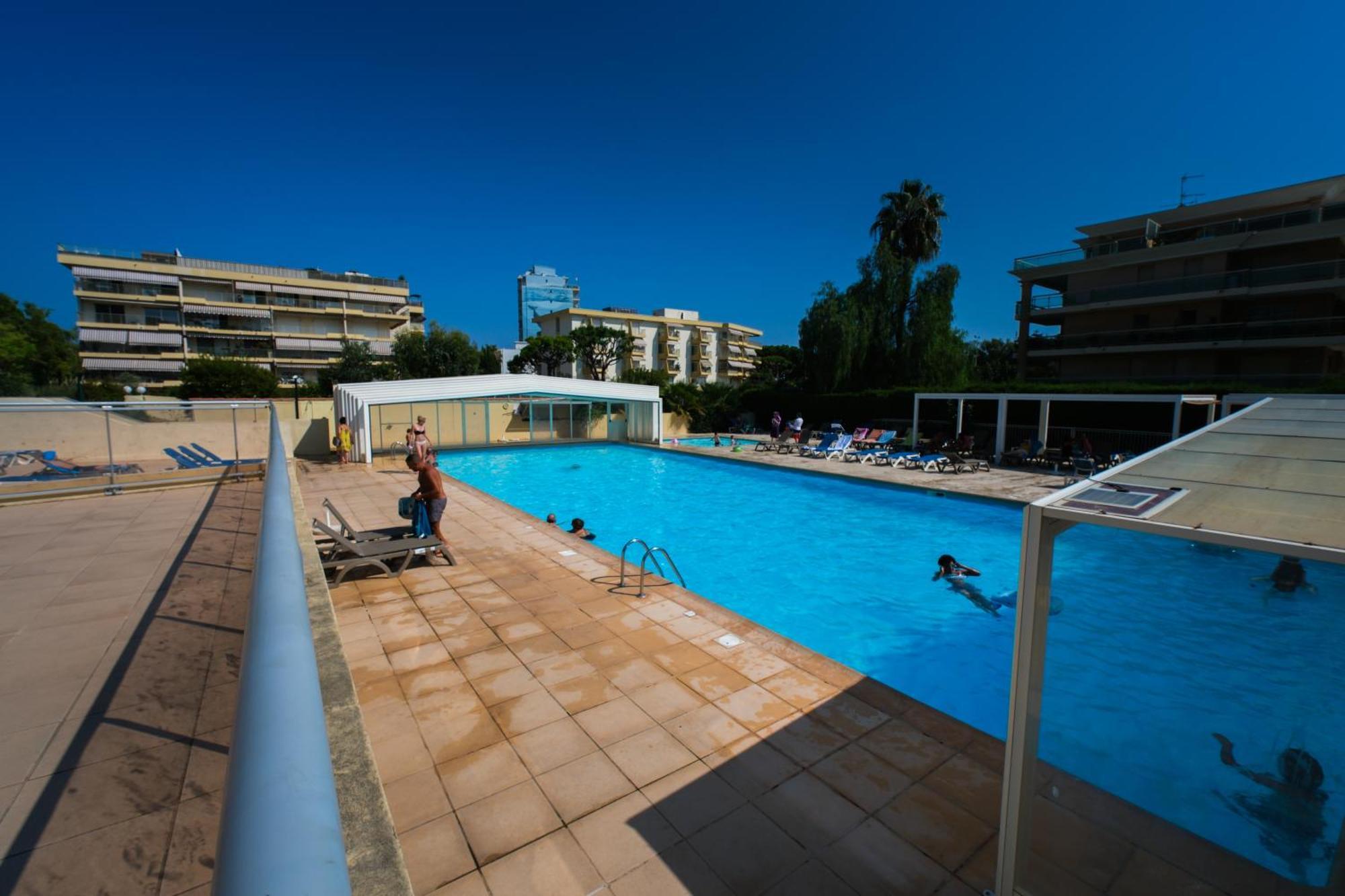 Villa Bono Jacuzzi & Spa Saint-Laurent-du-Var Kültér fotó